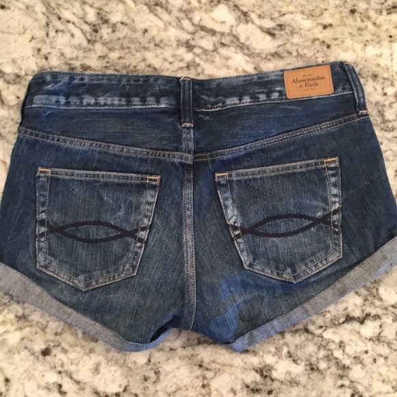Abercrombie jean shorts - Picture 2 of 4